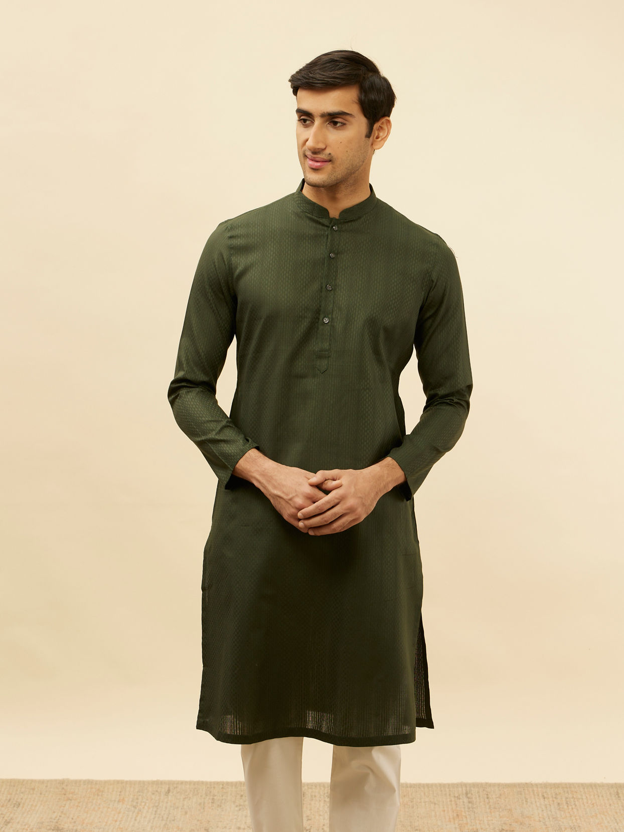 alt message - Manyavar Men Dark Green Self Patterned Kurta Set image number 0